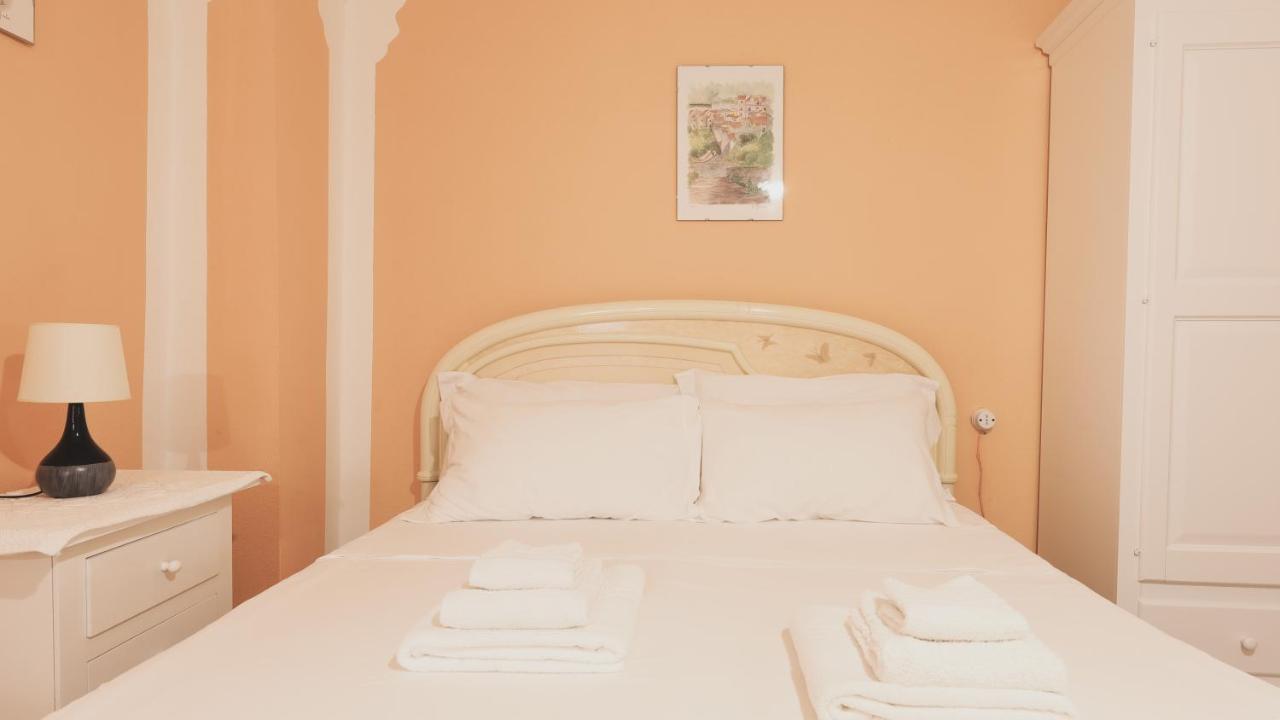 Welcomely - S'Apposentu Hotel Bosa Buitenkant foto