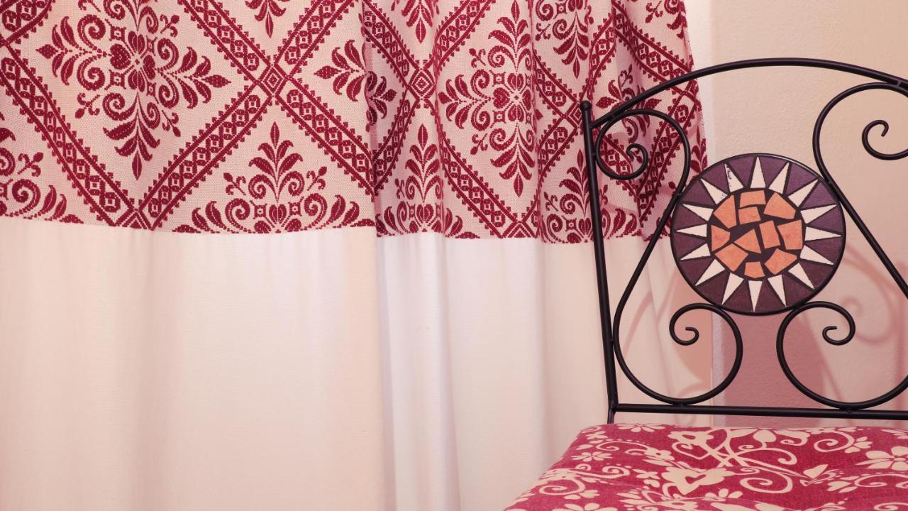 Welcomely - S'Apposentu Hotel Bosa Buitenkant foto